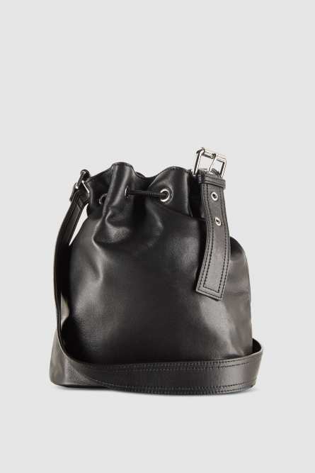 (IM)PERFECTION leather bucket bag medium, Black, Patrizia Pepe