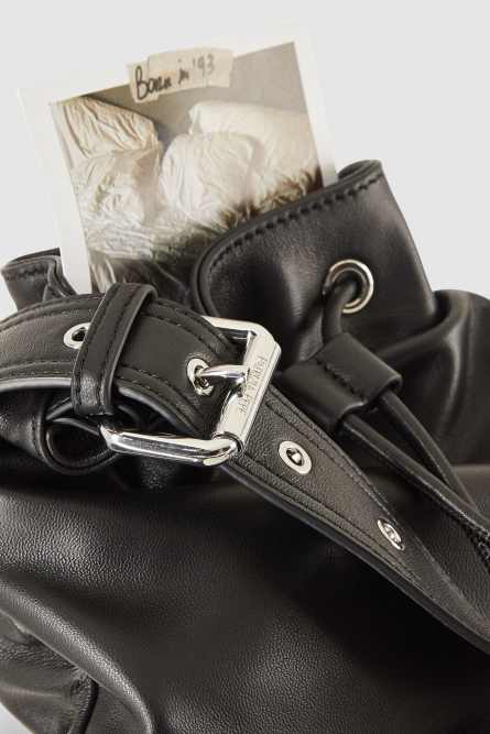 (IM)PERFECTION leather bucket bag medium, Black, Patrizia Pepe