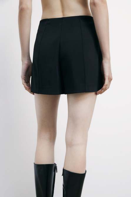 Stretch shorts with regular waist, Black, Patrizia Pepe