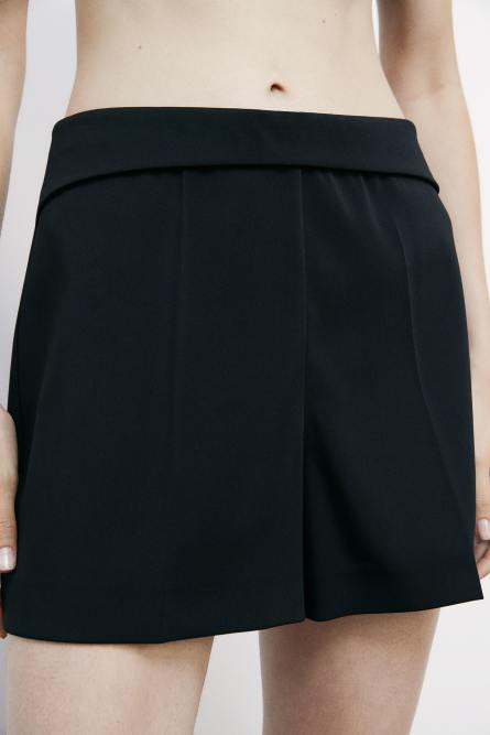 Stretch shorts with regular waist, Black, Patrizia Pepe