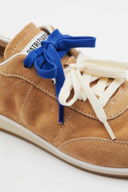 Running SKIN &apos;93 Sneakers in suede, Beige, Patrizia Pepe