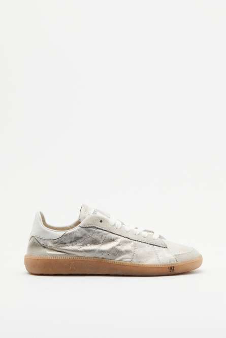SKIN Sneakers &apos;93 in laminated nappa leather, Gold, Patrizia Pepe