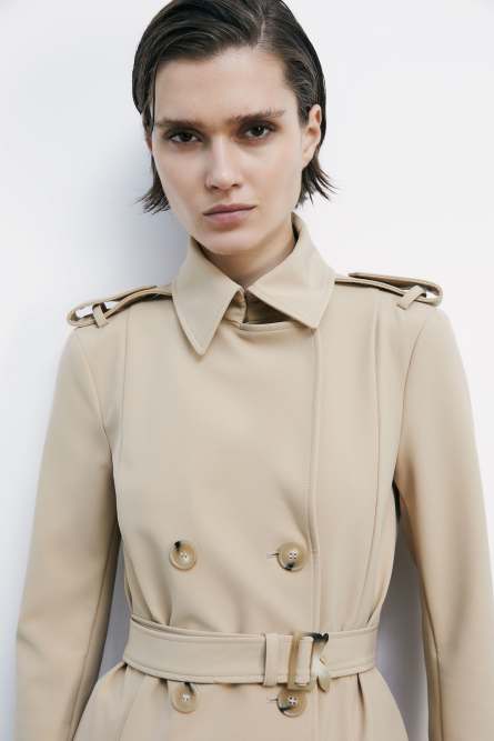 Trench coat with buckle made of bielastic nylon, Beige, Patrizia Pepe