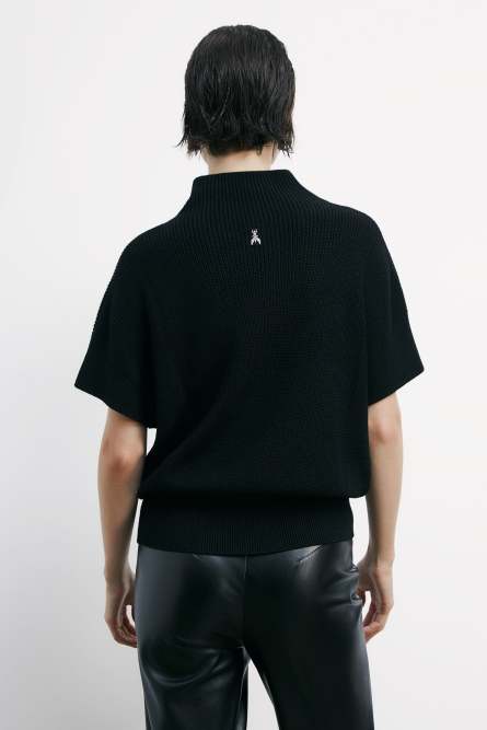 &quot;ESSENTIAL&quot; knit sleeveless top, Black, Patrizia Pepe