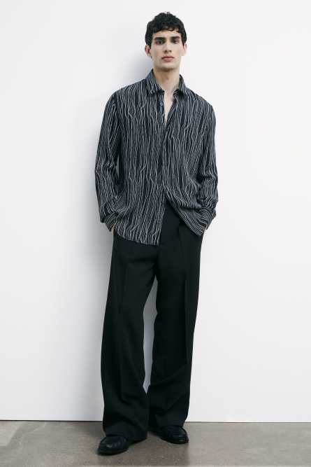 Flowing shirt with graphic viscose print, Black, Patrizia Pepe