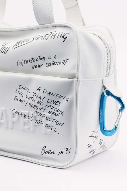 (IM)PERFECTION shopping bag in leather with calligraphic print, White, Patrizia Pepe