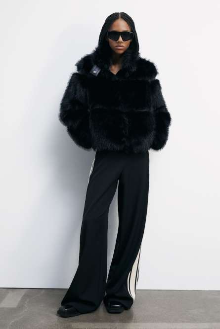 Short fluffy jacket, Black, Patrizia Pepe