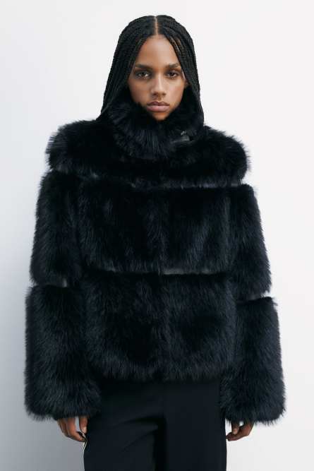 Short fluffy jacket, Black, Patrizia Pepe