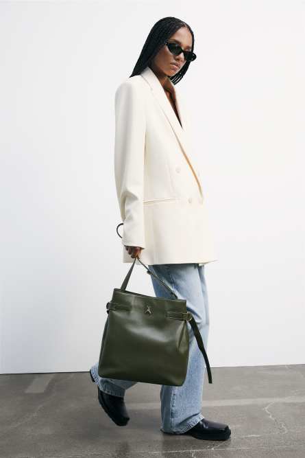 New Business glossy bucket bag, Green, Patrizia Pepe