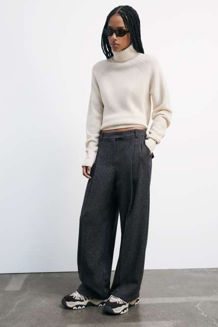 Leather running sneakers, Beige, Patrizia Pepe