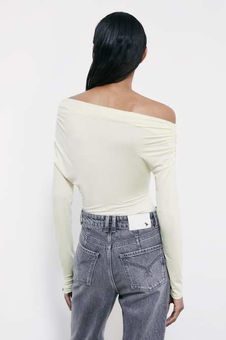 Camiseta drapeada con un solo hombro, Amarillo