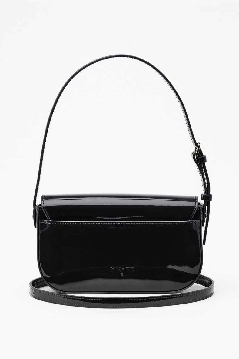 Borsa a spalla &quot;ESSENTIAL&quot; Fly in pelle verniciata, Nero, Patrizia Pepe
