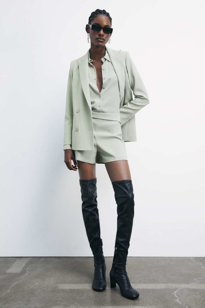 Stretch shorts with regular waist, Green, Patrizia Pepe