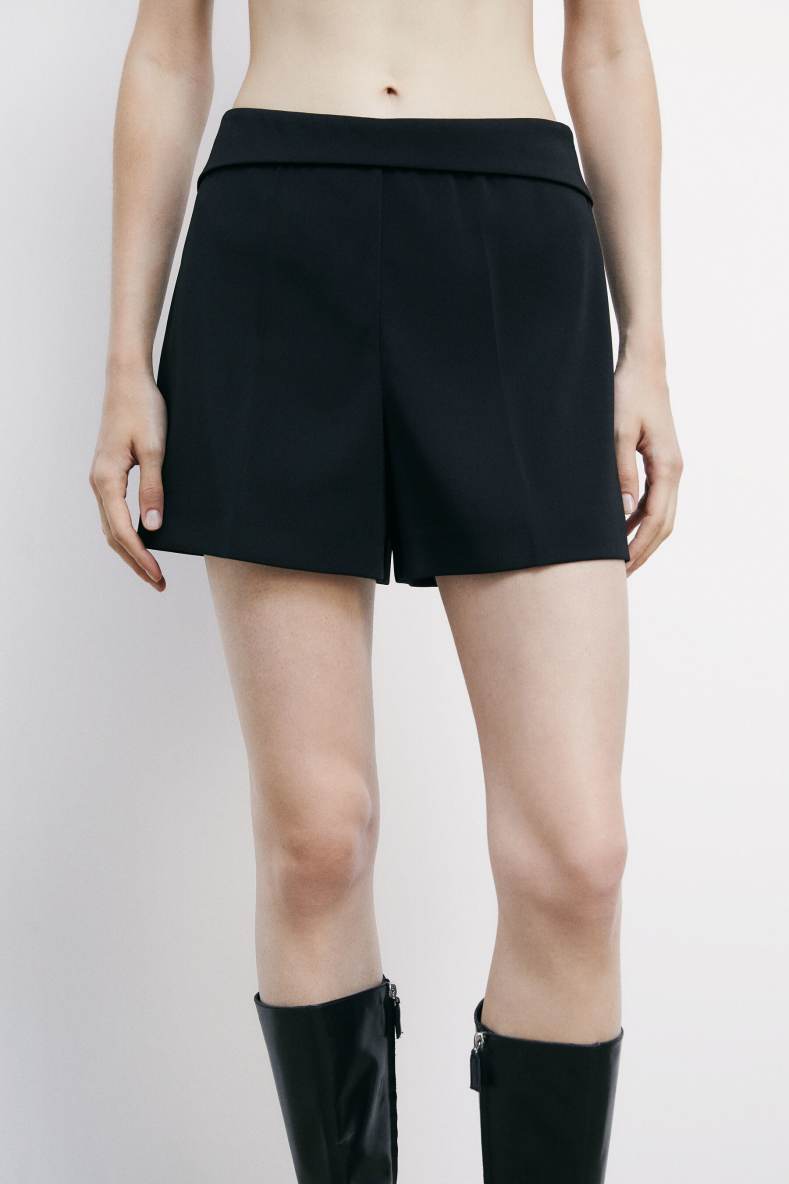 Stretch shorts with regular waist, Black, Patrizia Pepe