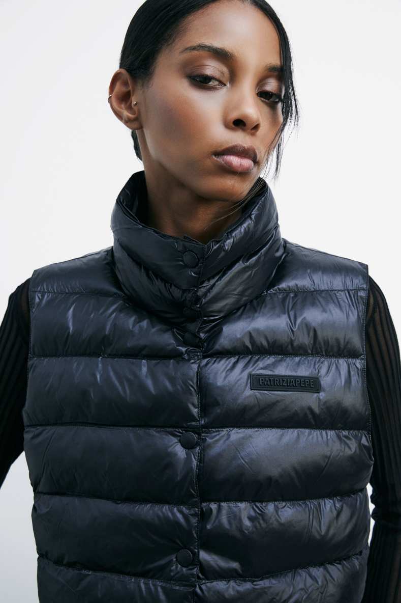 Short sleeveless reversible puffer jacket, Black, Patrizia Pepe