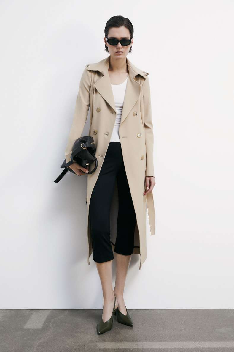 Trench coat with buckle made of bielastic nylon, Beige, Patrizia Pepe