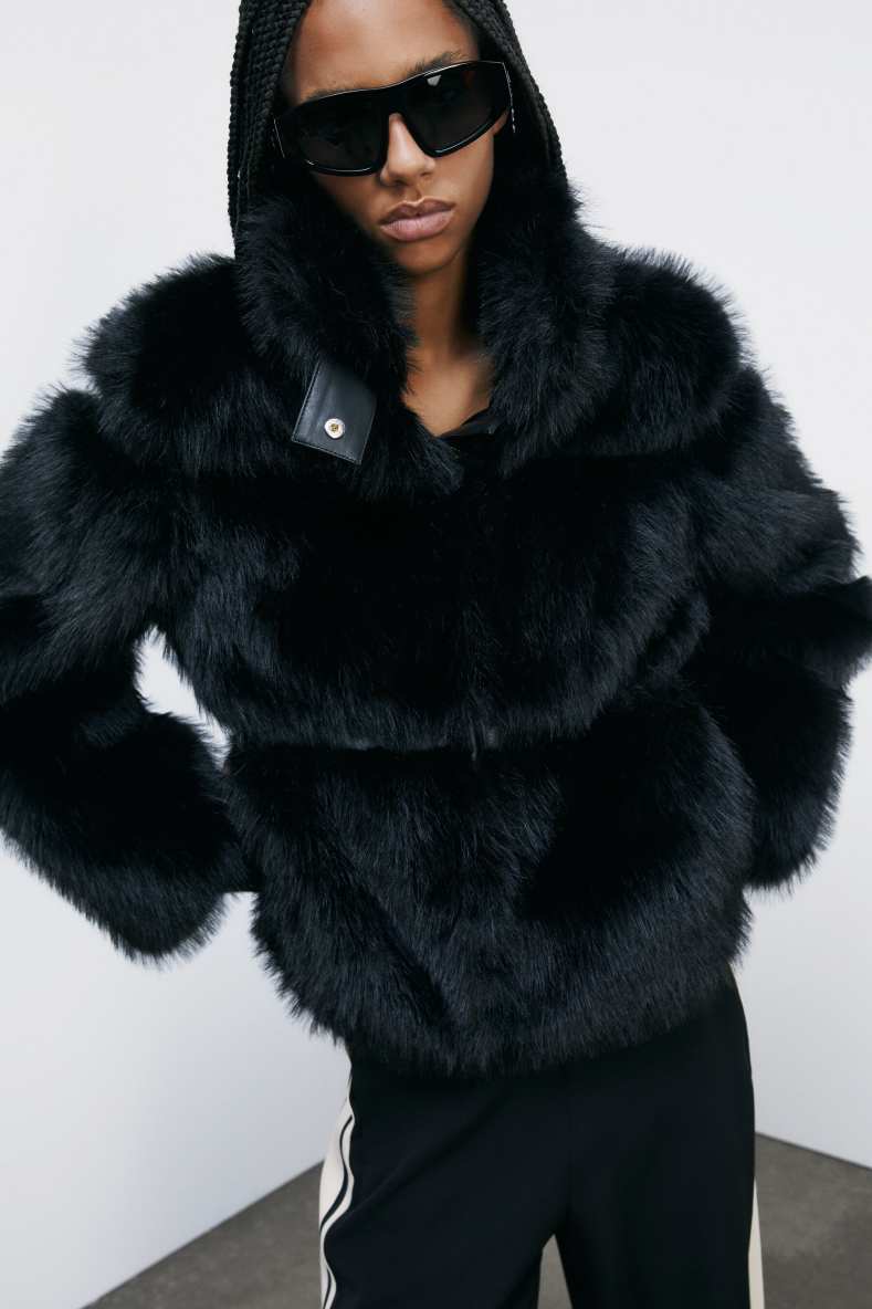 Short fluffy jacket, Black, Patrizia Pepe