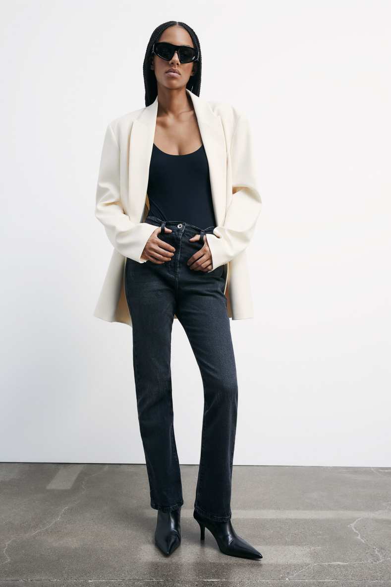 Minimal Shape ankle boots in leather, Black, Patrizia Pepe