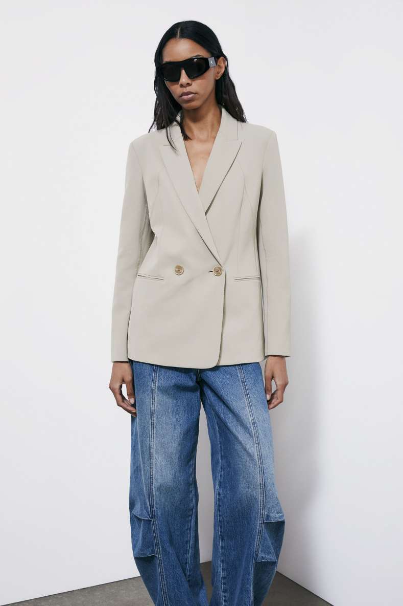 Двубортный блейзер из структурного твила, Бежевый, Patrizia Pepe