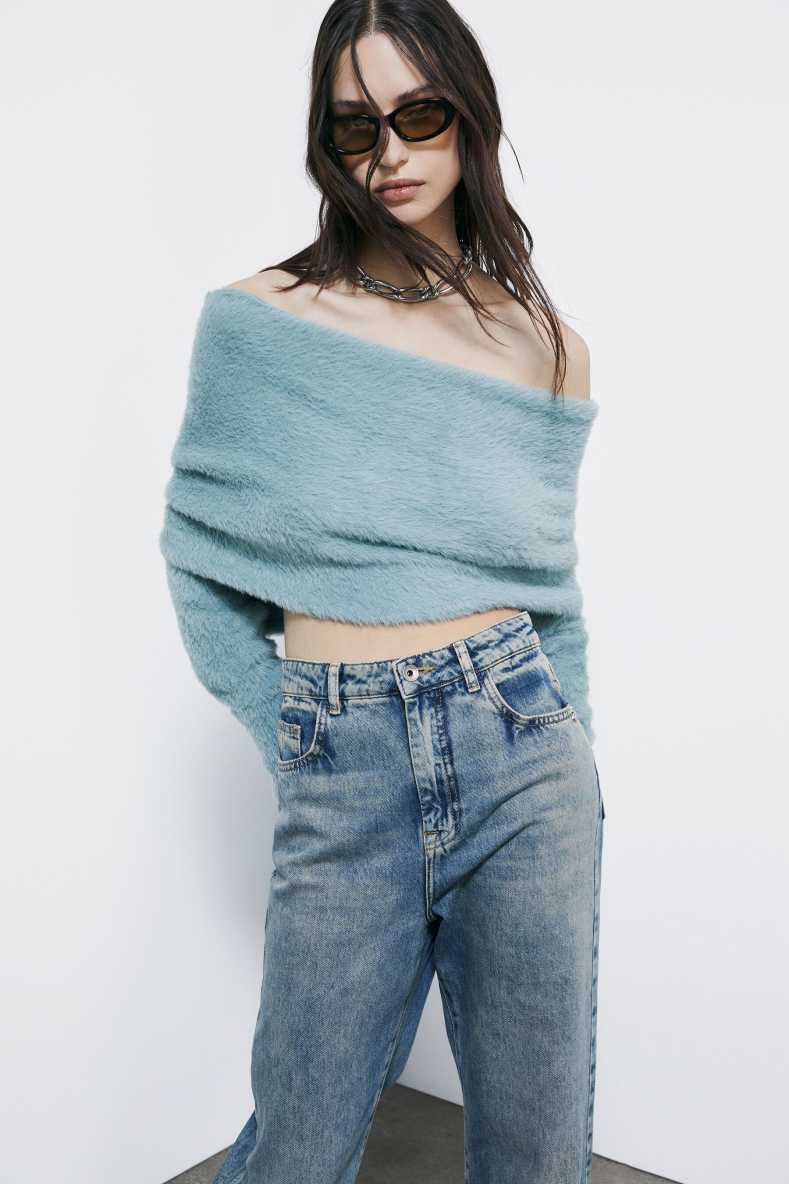 Soft scarf with sleeves, Green, Patrizia Pepe