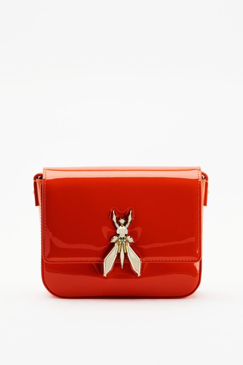 Sac bandouli&egrave;re Essential Fly en cuir verni, Orange, Patrizia Pepe