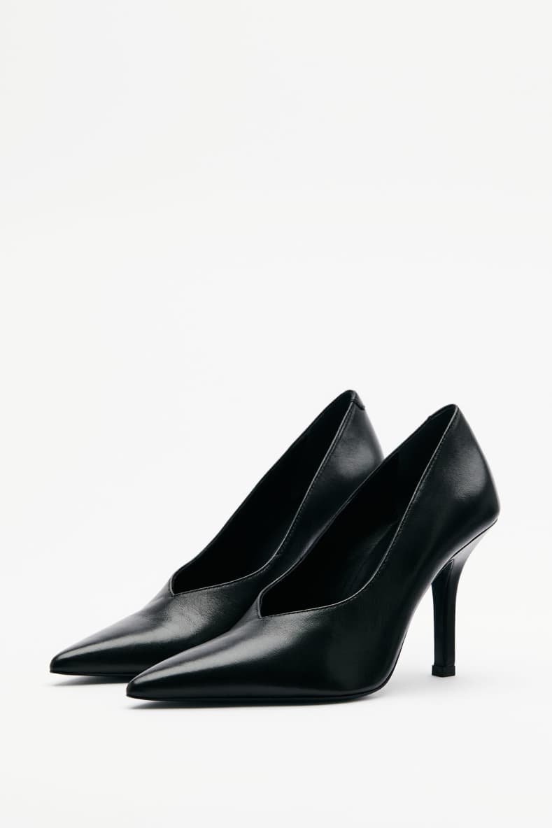 Glossy leather slingbacks, Black, Patrizia Pepe