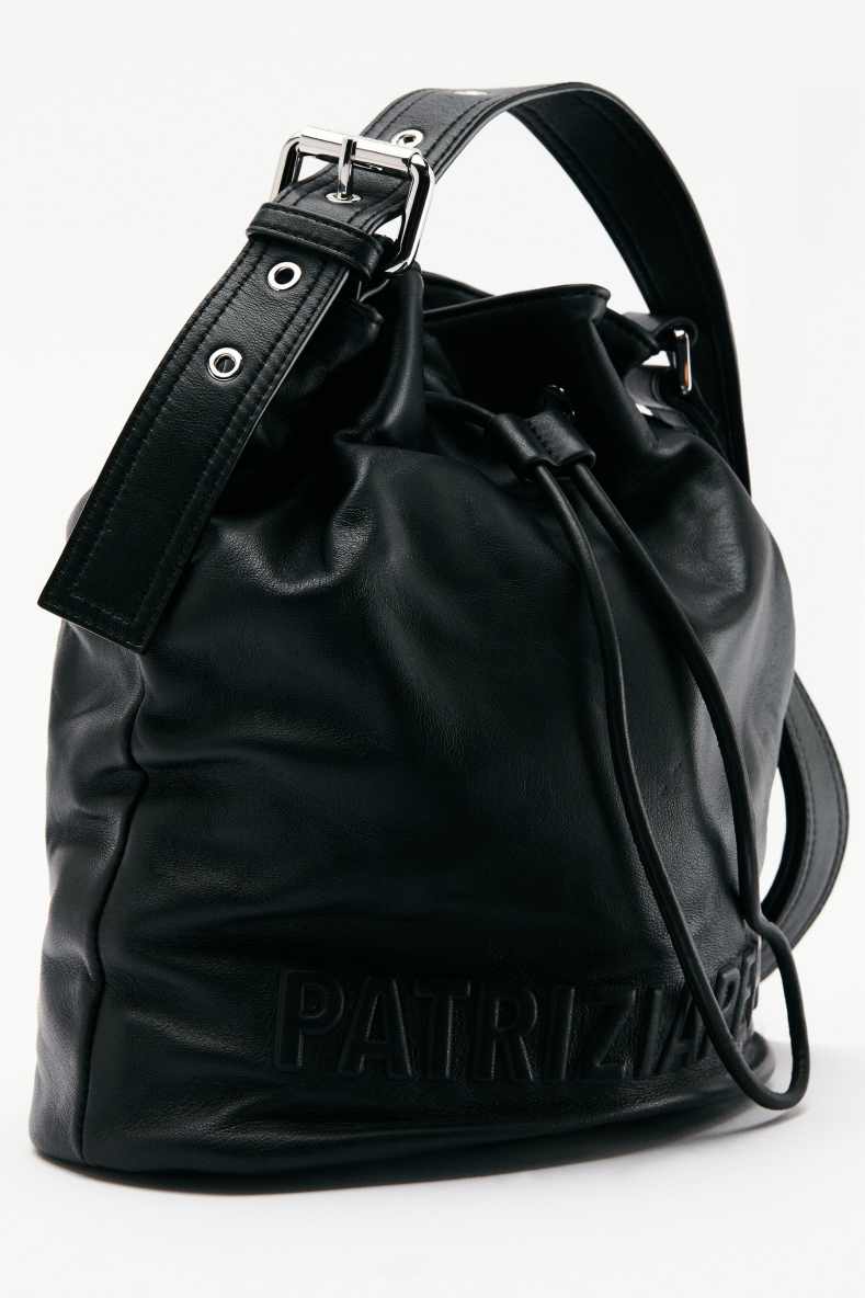 (IM)PERFECTION leather bucket bag large, Black, Patrizia Pepe