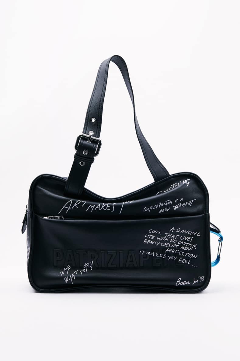 (IM)PERFECTION shopping bag in leather with calligraphic print, Black, Patrizia Pepe