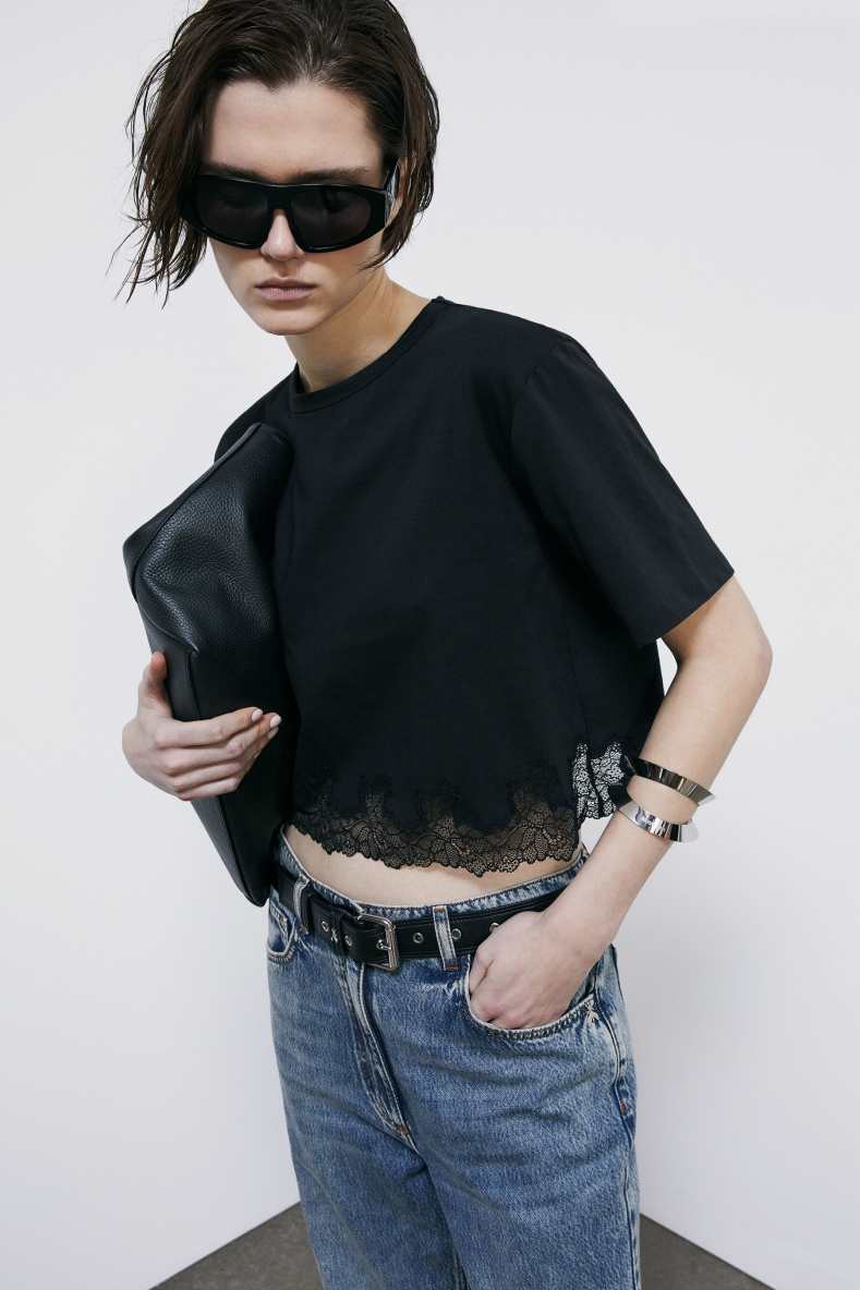 Cropped T-shirt with lace, Black, Patrizia Pepe
