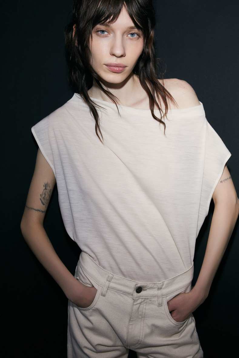 The Off-Shoulder Body, White, Patrizia Pepe