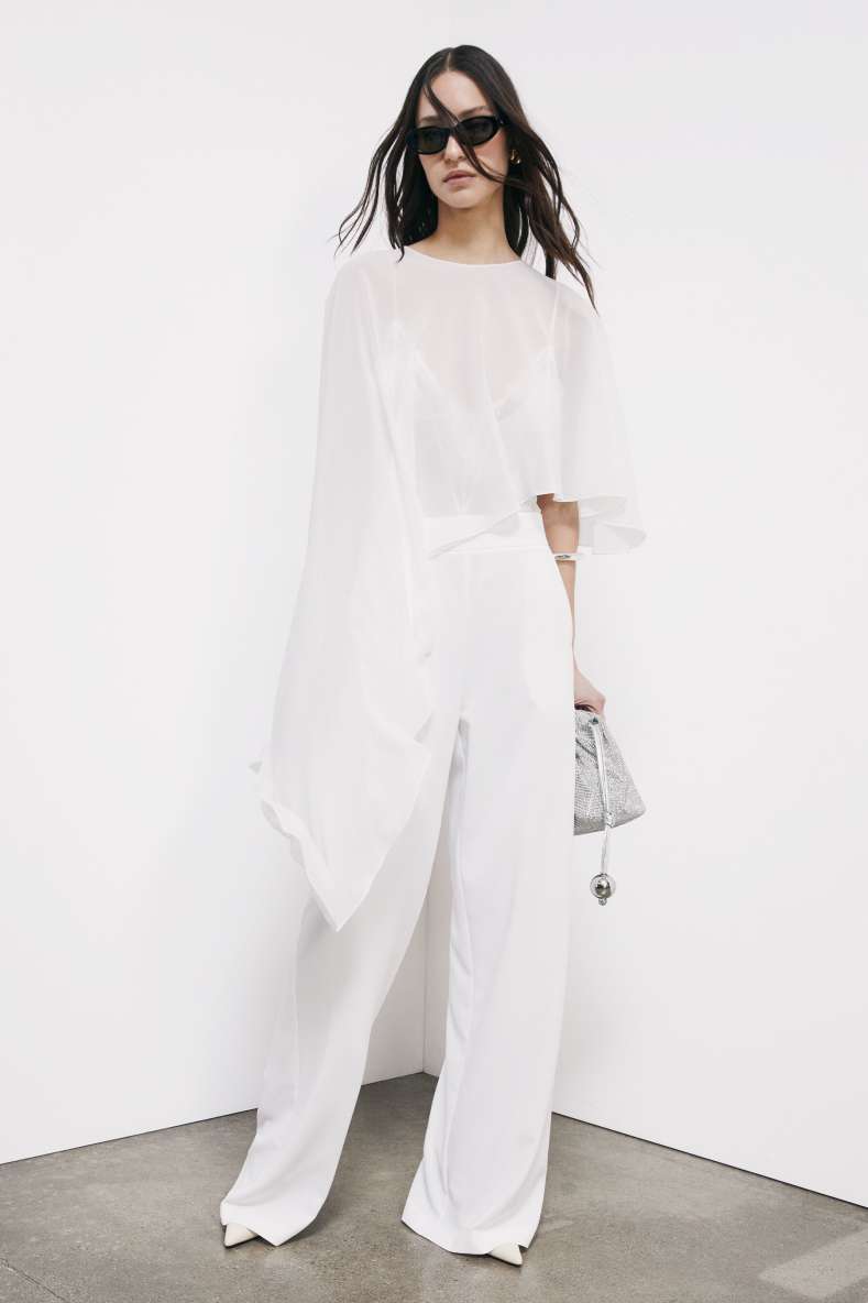 Asymmetric draped shoulder cover, White, Patrizia Pepe