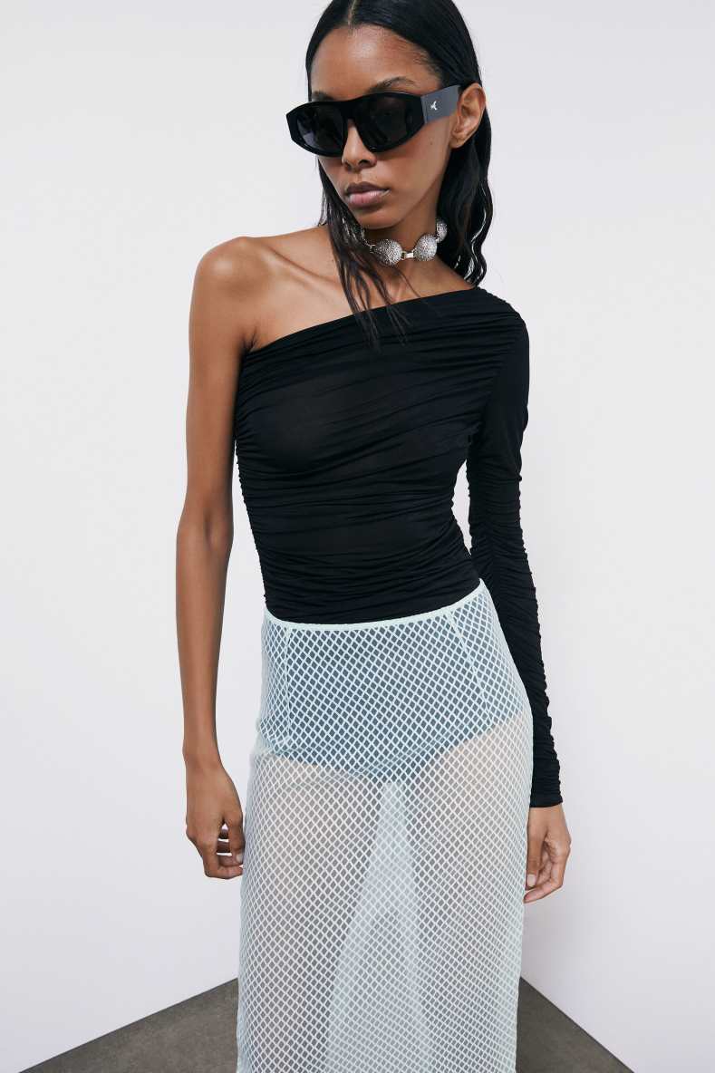 One-Shoulder-Top mit Drapierungen, Schwarz, Patrizia Pepe