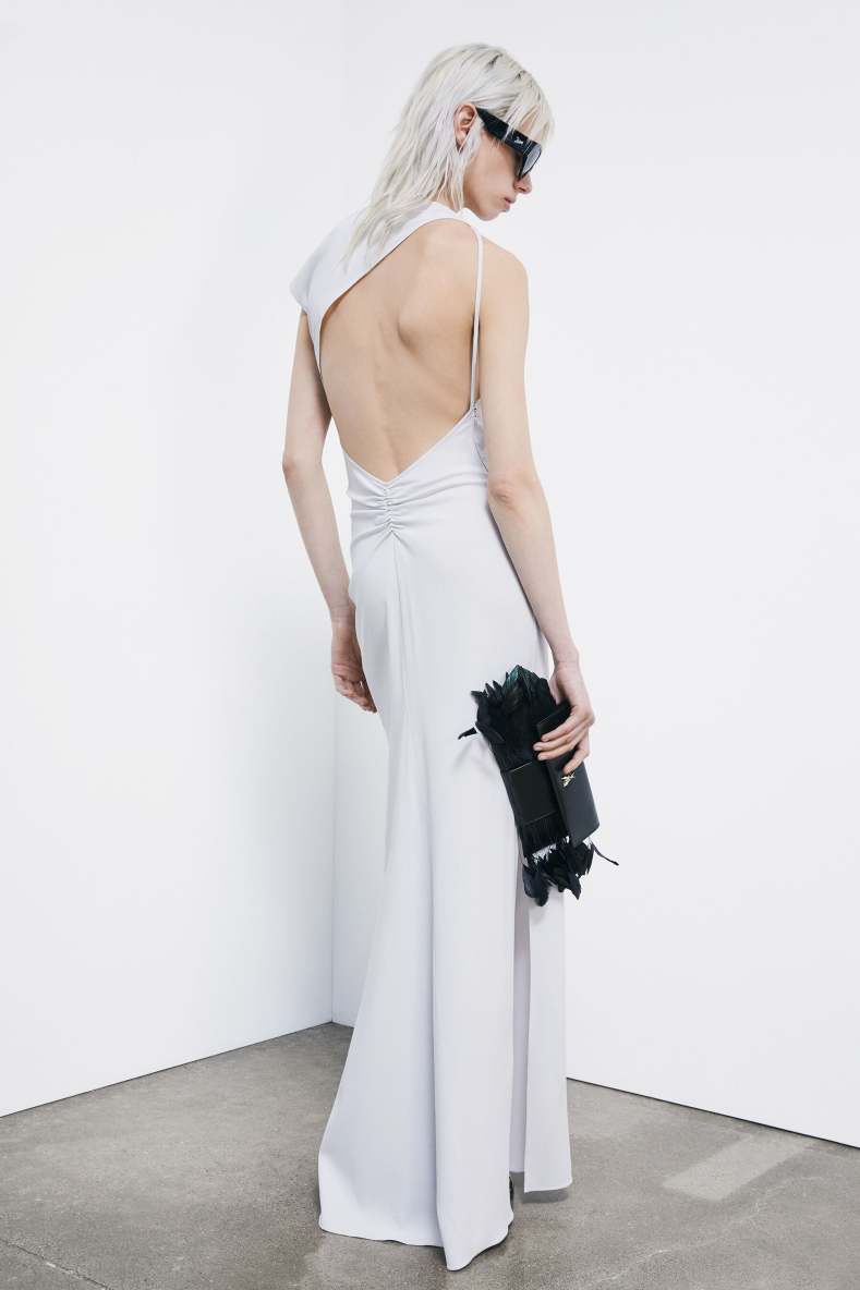 Langes asymmetrisches Kleid aus Cr&ecirc;pe, Grau, Patrizia Pepe