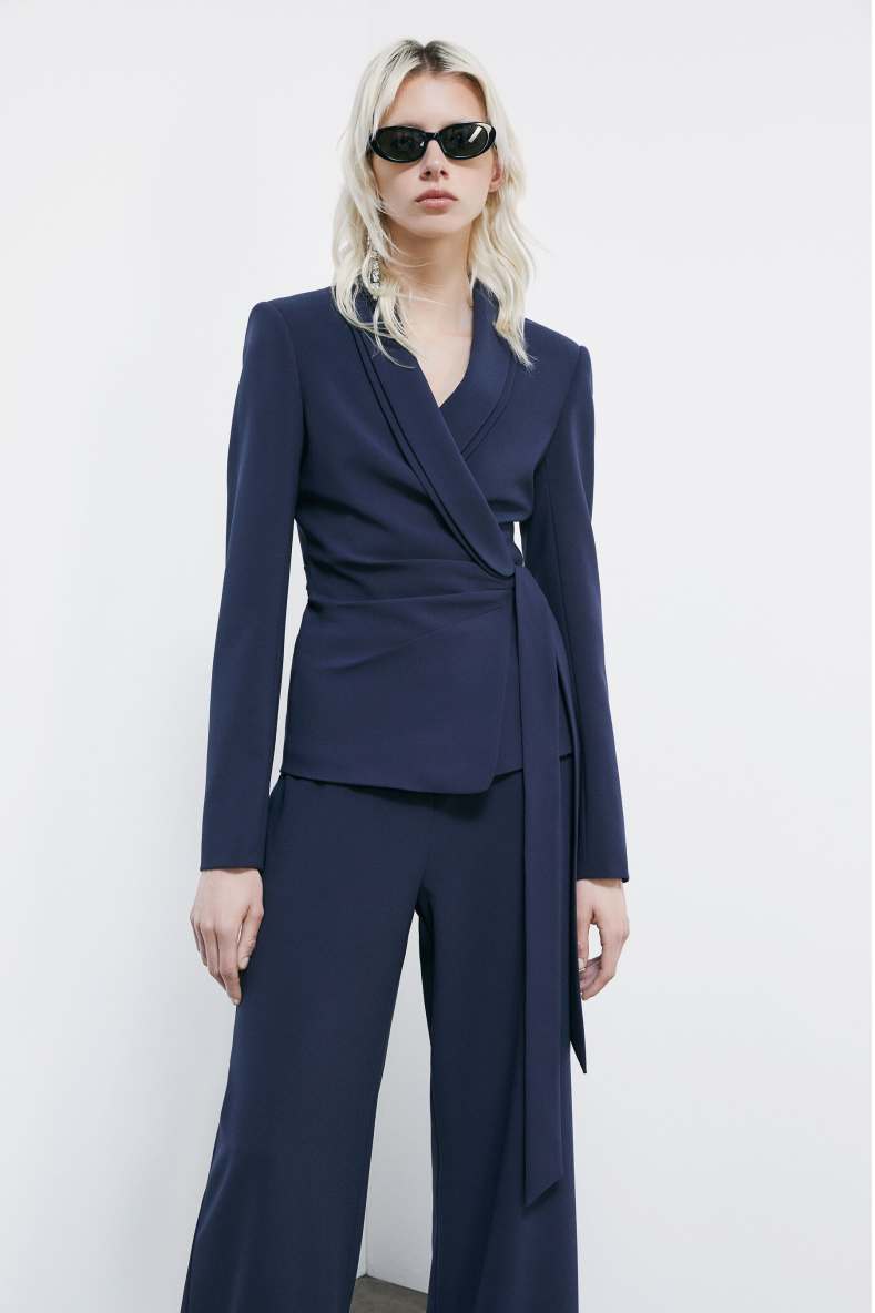 Stretch cr&ecirc;pe blazer with tie belt, Blue, Patrizia Pepe