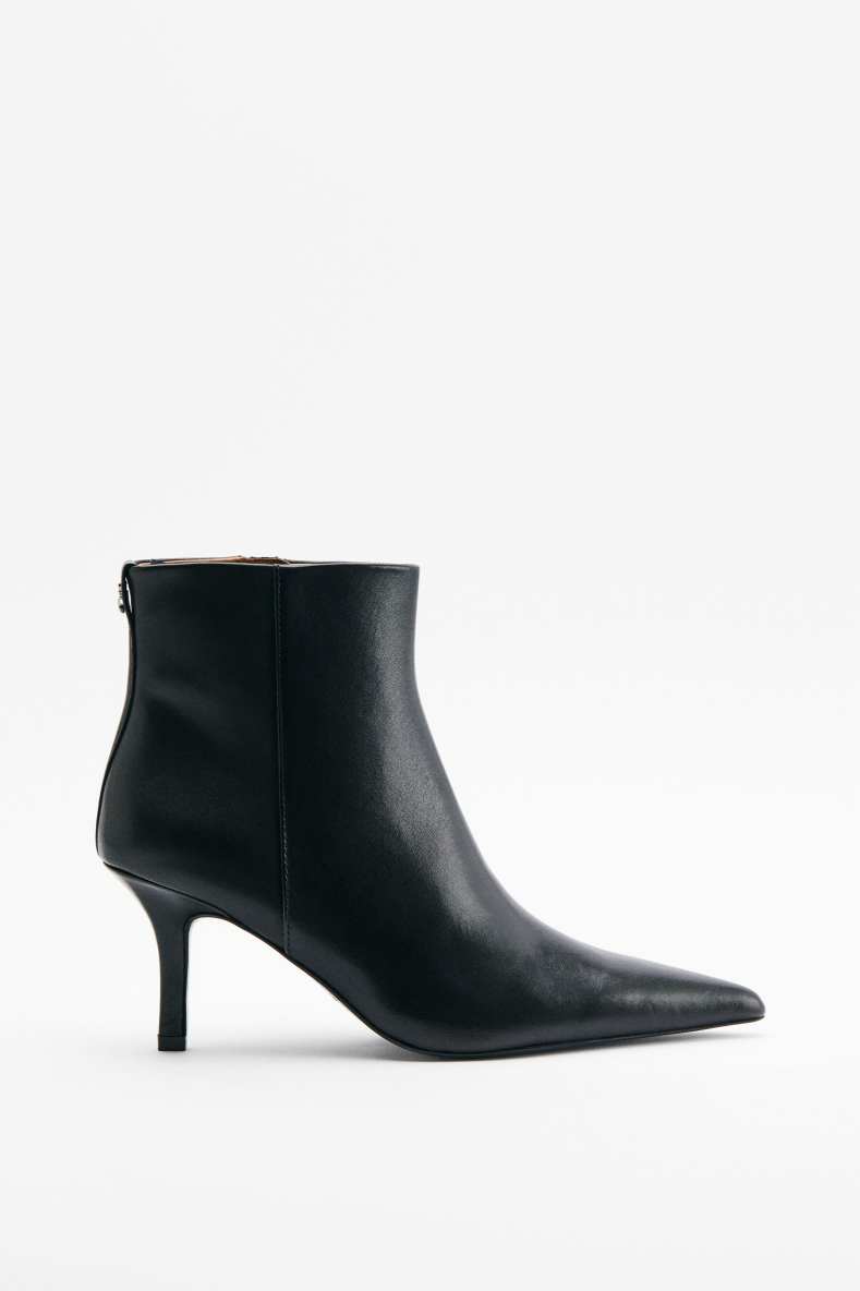 Leather ankle boots with heel, Black/Silver, Patrizia Pepe