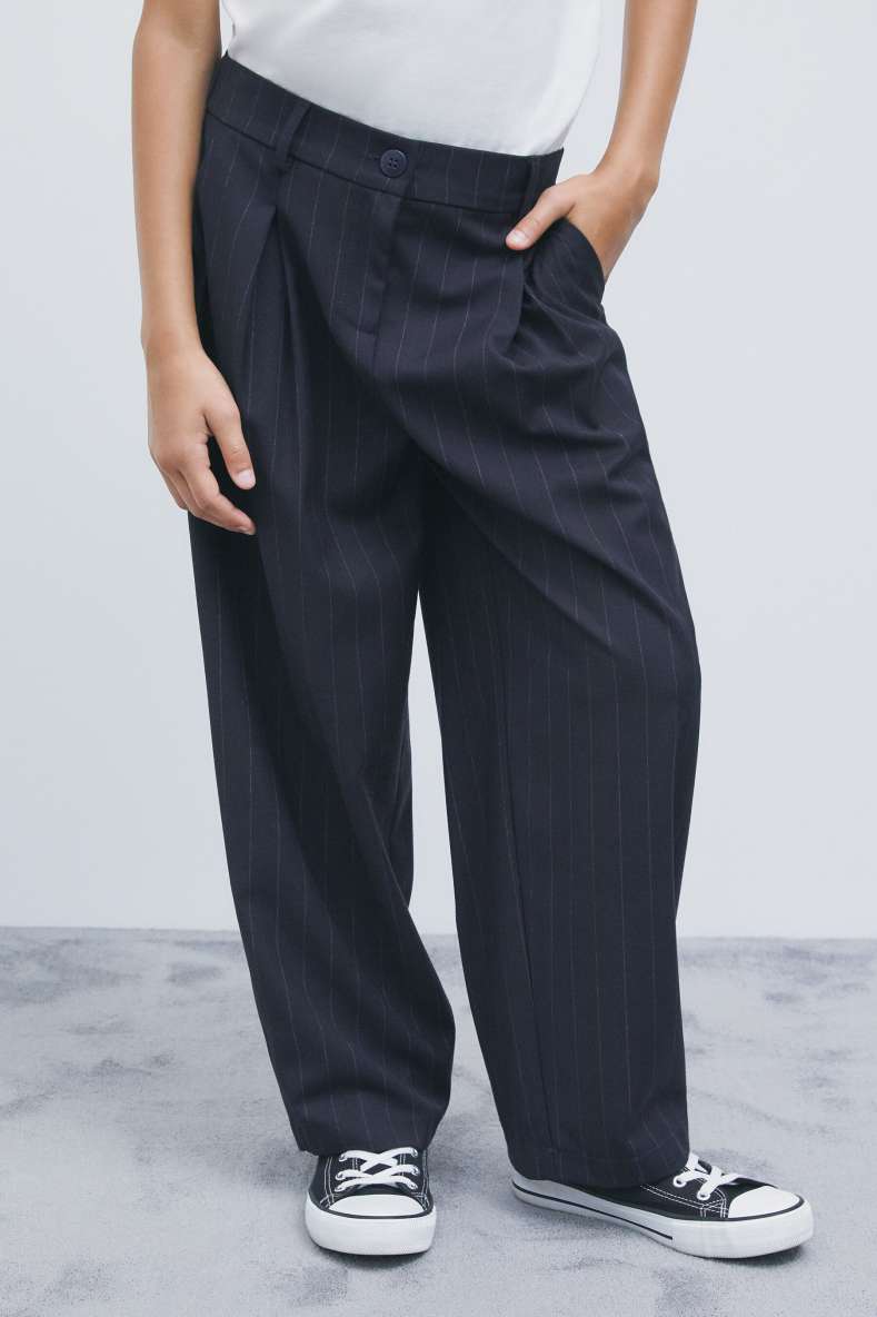 Fluid pinstripe trousers with pleats, Blue/Fuchsia, Patrizia Pepe