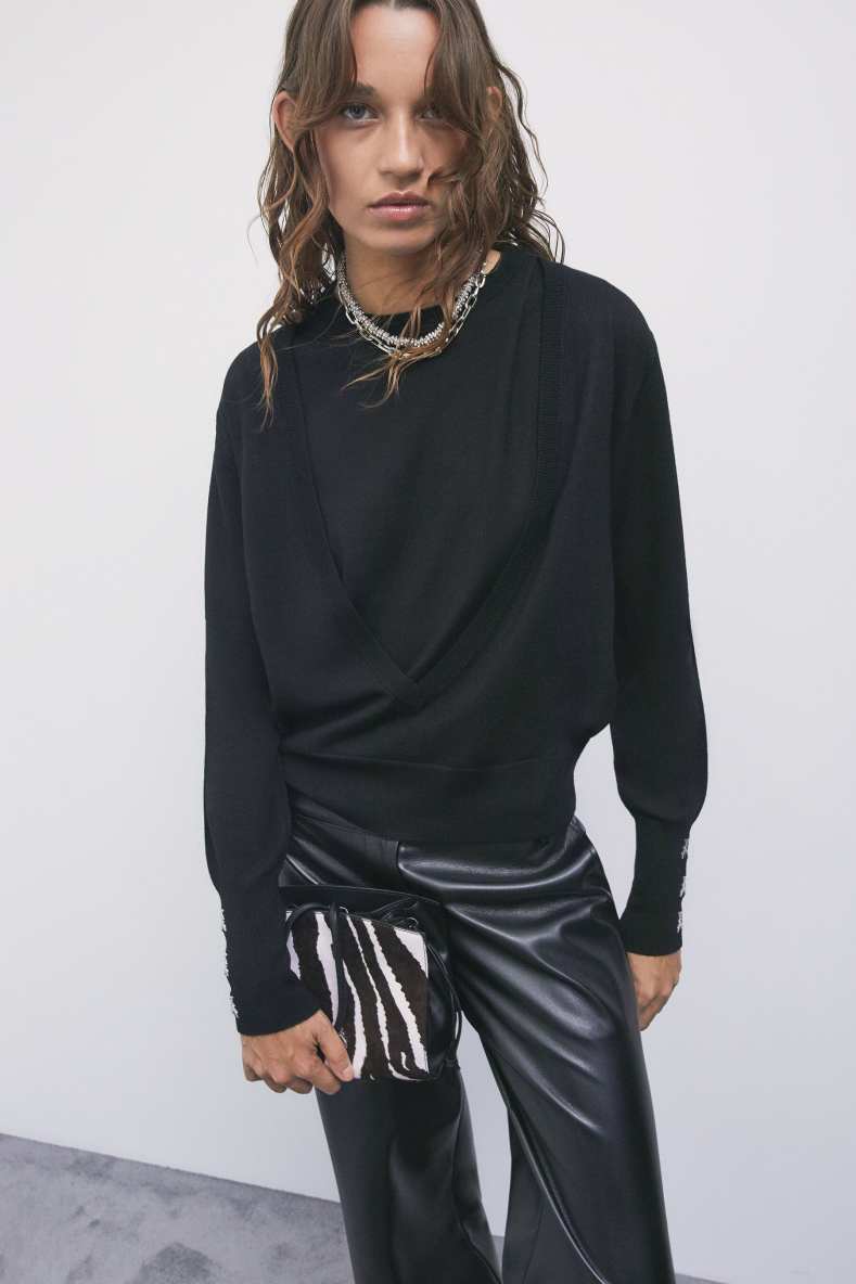 Wool jumper with deep layered V-neck, Black, Patrizia Pepe