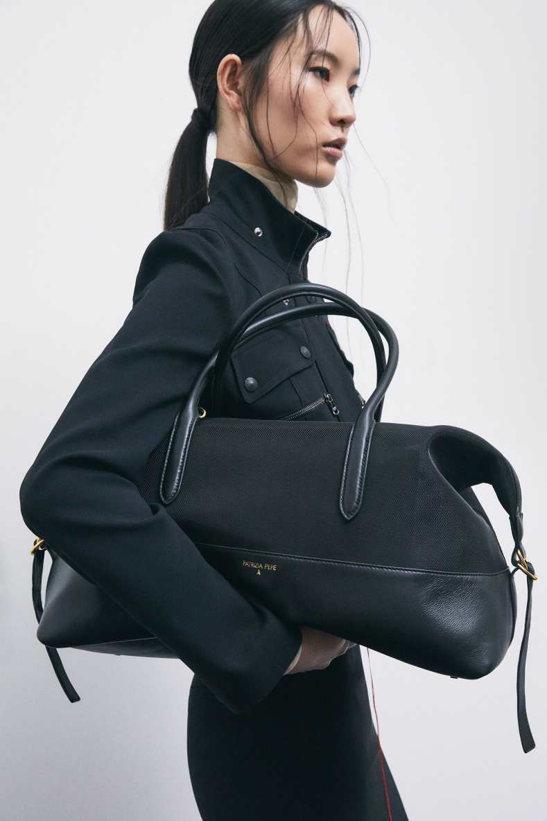 Vedo Non Vedo mesh bowling bag, Black, Patrizia Pepe