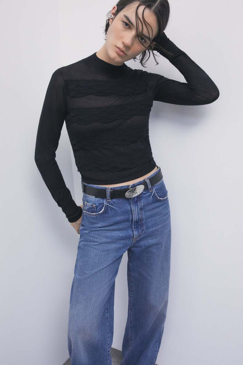 Jersey de lana con volantes, Negro