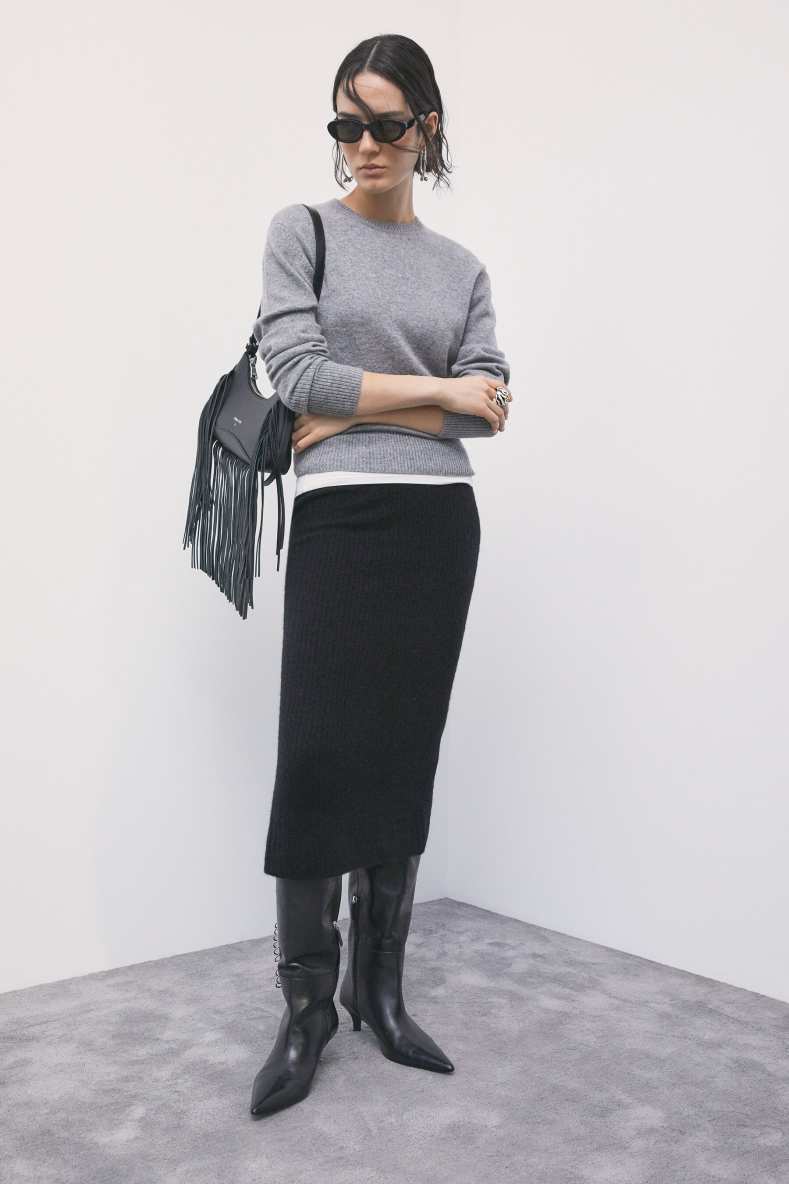 Knitted midi skirt with slit, Black, Patrizia Pepe