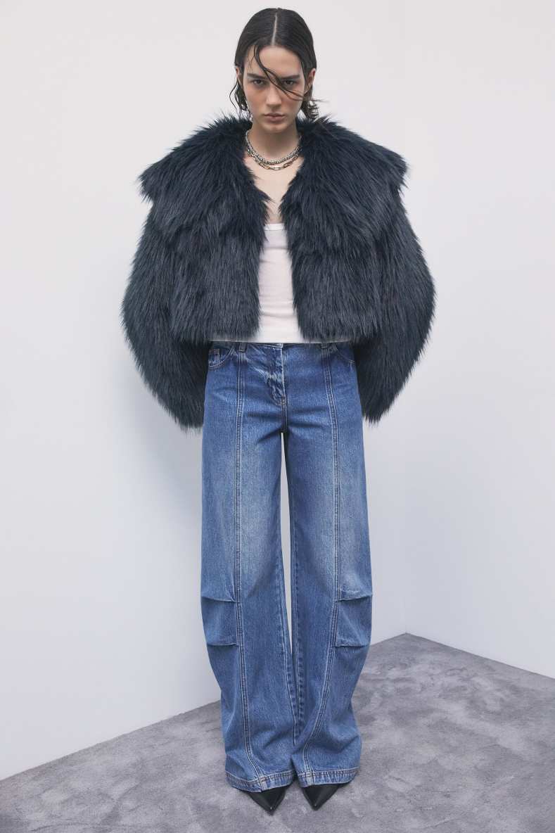 Kurze Oversize-Jacke aus flauschigem Material, Blau, Patrizia Pepe