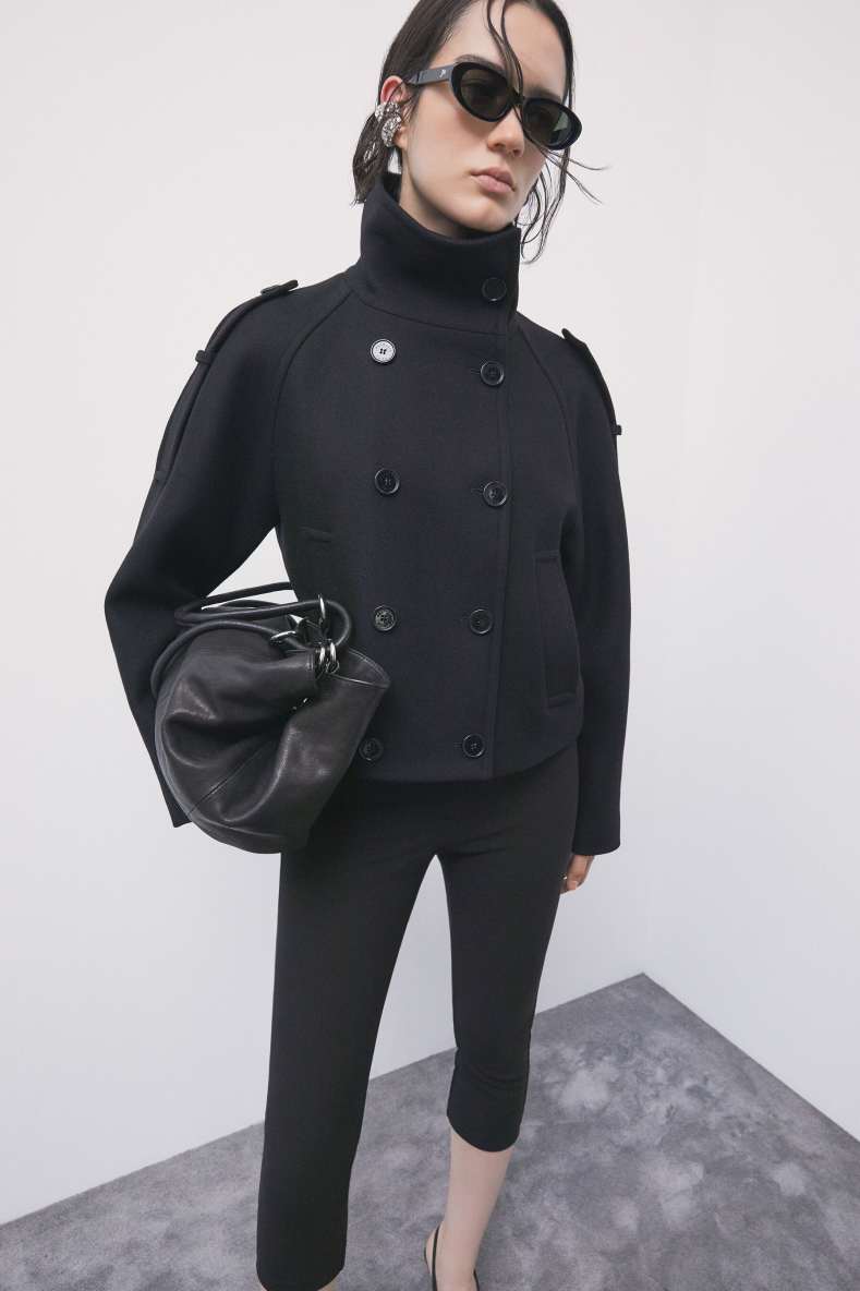 Kurze Jacke aus Woll-Kaschmir-Mix, Schwarz, Patrizia Pepe