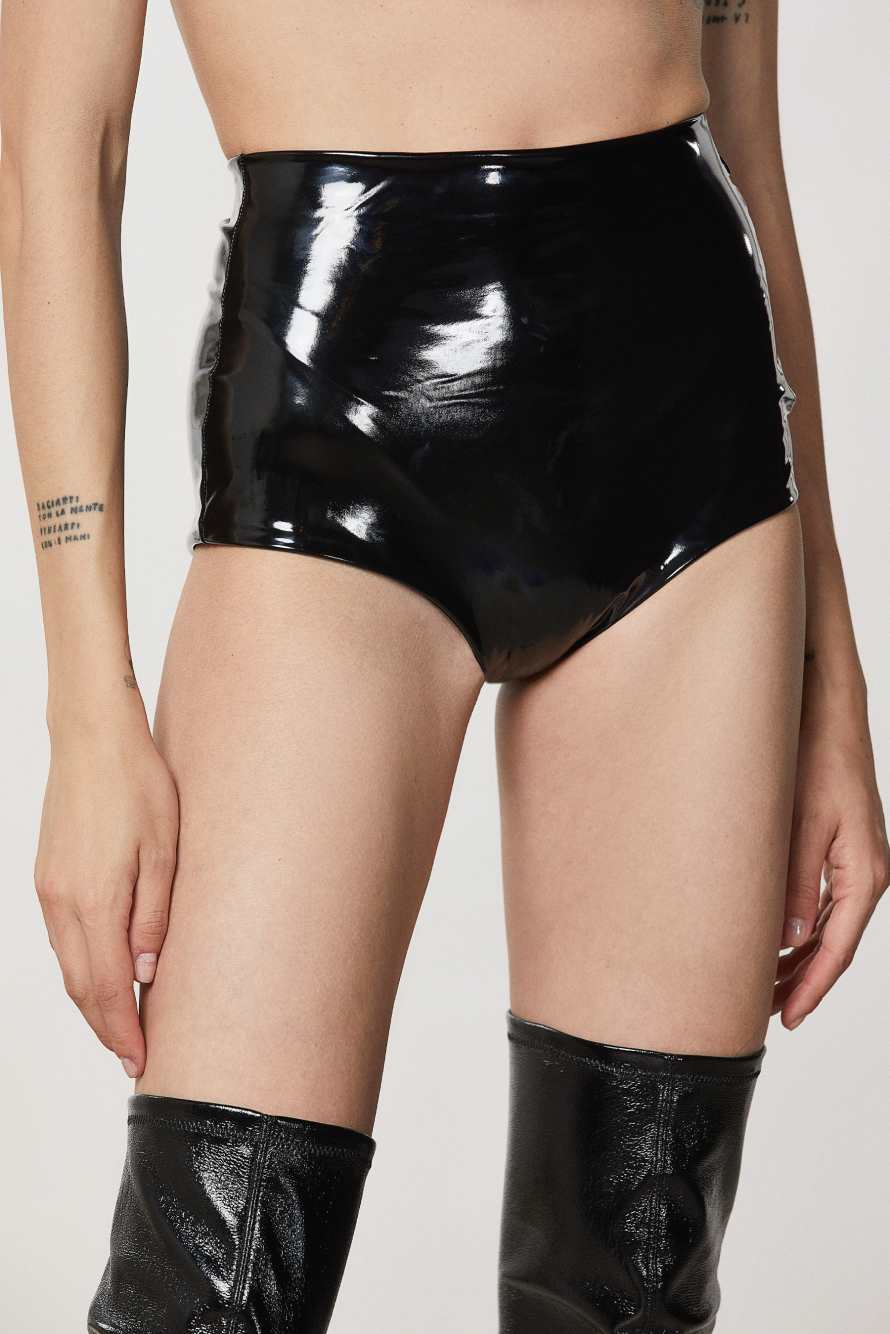 Vinyl culotte shorts, Black, Patrizia Pepe