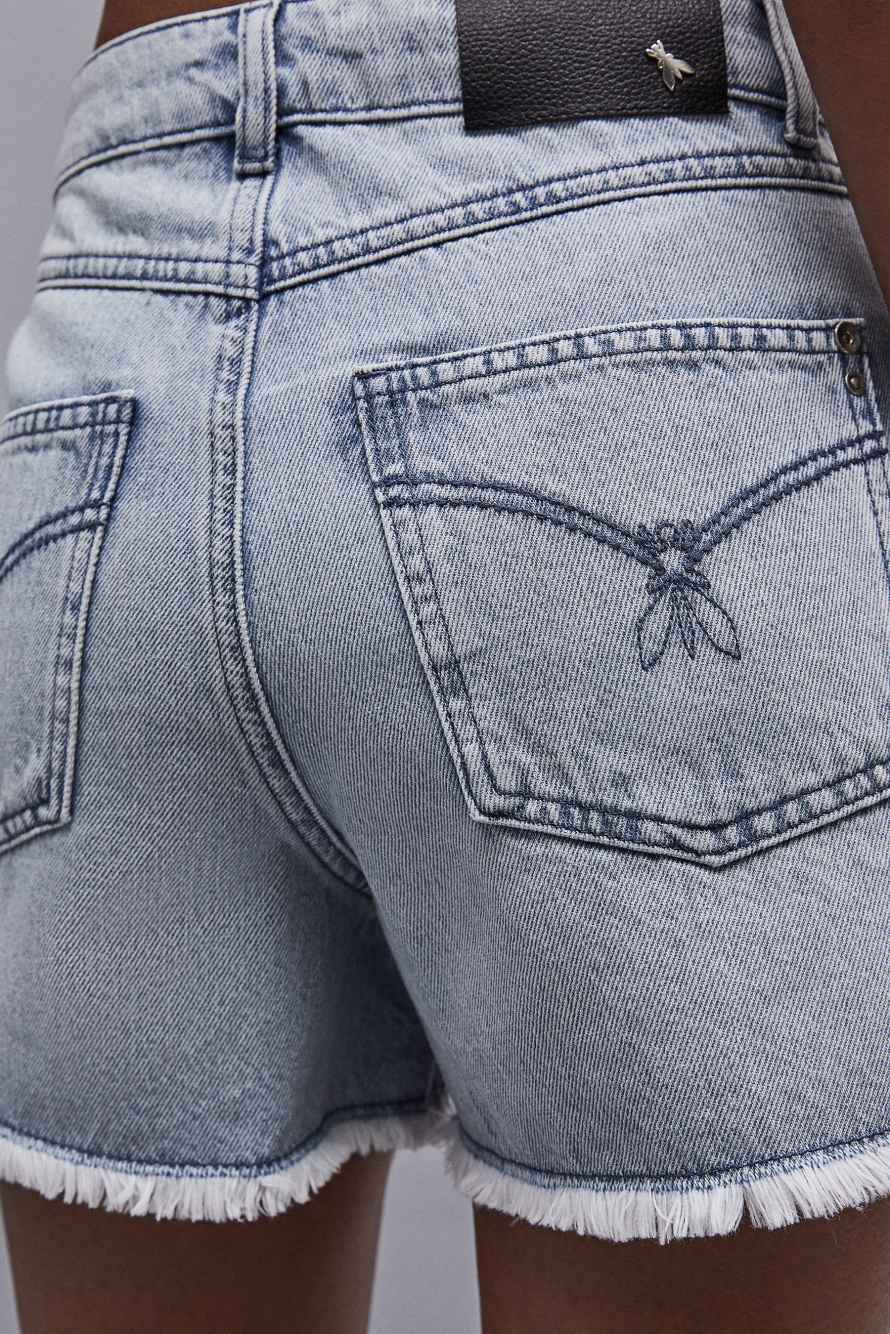 Pantaloncini in jeans sfrangiati, Azzurro, Patrizia Pepe