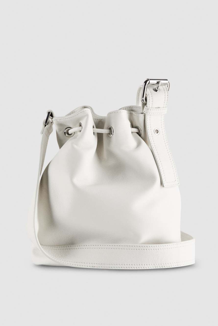 (IM)PERFECTION leather bucket bag medium, White, Patrizia Pepe