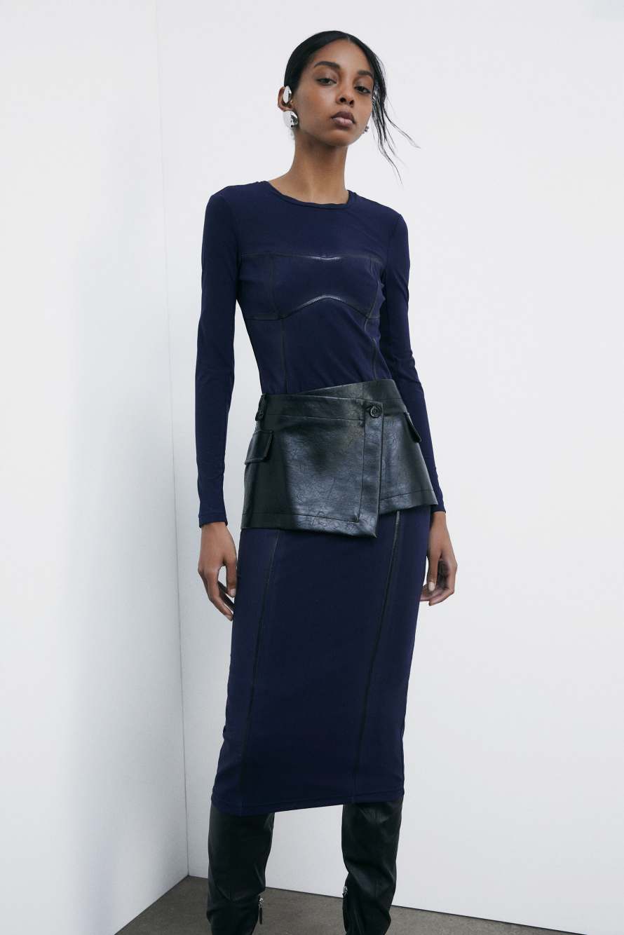 Skirt effect belt in coated fabric, Black, Patrizia Pepe
