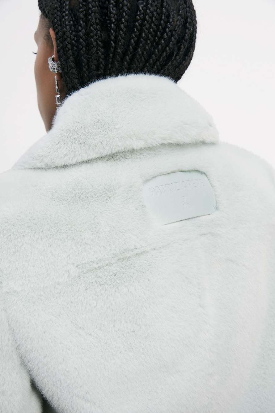 Короткая пушистая куртка, зелёный, Patrizia Pepe