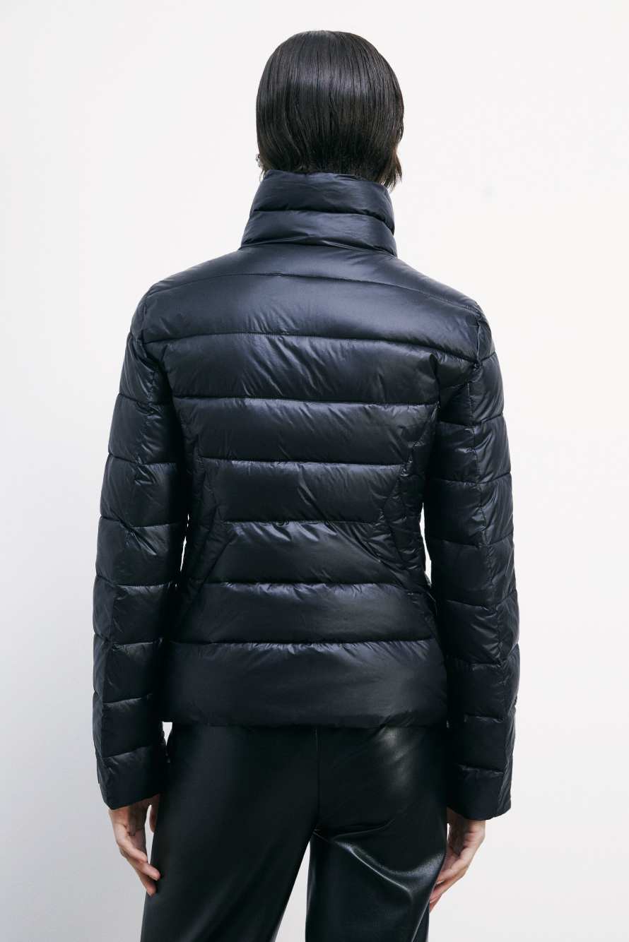 Легкий пуховик из нейлона с высоким воротом, Черный, Patrizia Pepe