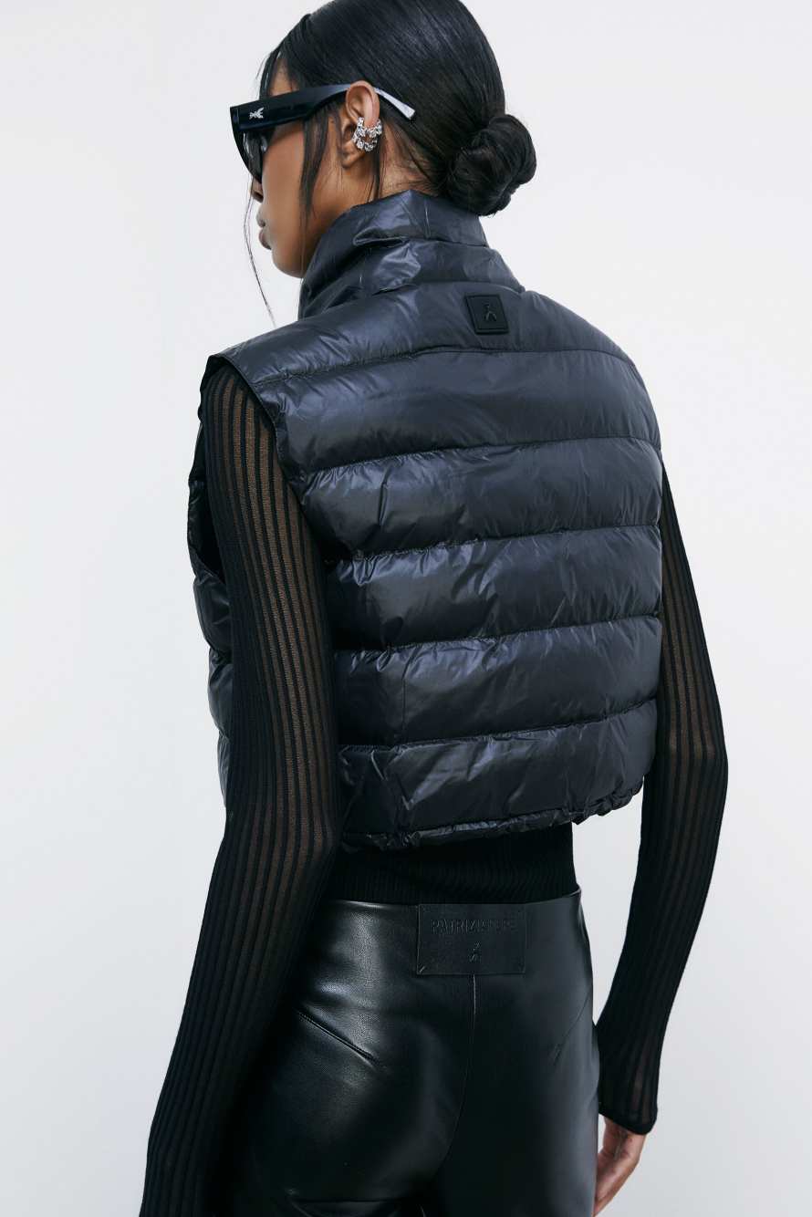 Короткий двусторонний пуховик без рукавов, Черный, Patrizia Pepe