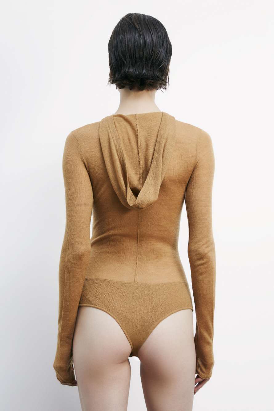 Боди из легкой шерсти с капюшоном, бежевый, Patrizia Pepe